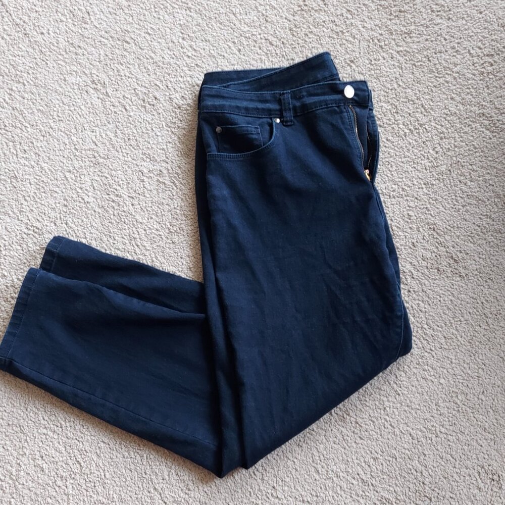Charter Club Skinny Ankle jeans. Size 14, 74% Cotton, 24% Polyester, 2% Spandex.